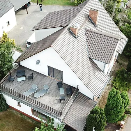 Large With Roof Terrace And Garden * Monkebude
