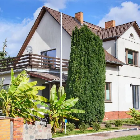 Apartment Large With Roof Terrace And Garden *